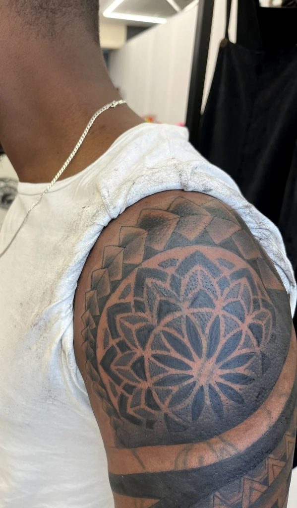 Cover-up tattoo transformation by Woke Tattoo Studio